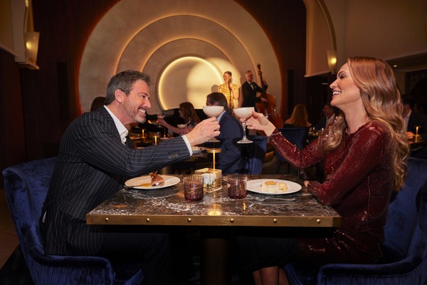 RCI Icon of the Seas Empire Supper Club - R.Jordan.jpg.jpg